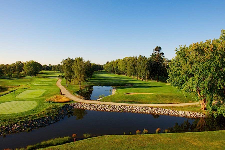 Golf course tee boxes and lake